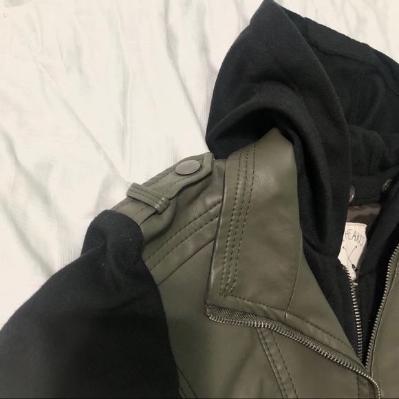 PacSun Hooded Jacket - Picture 4 of 5